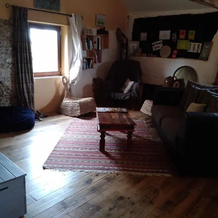 Viella Vacances Bed and Breakfast 3*